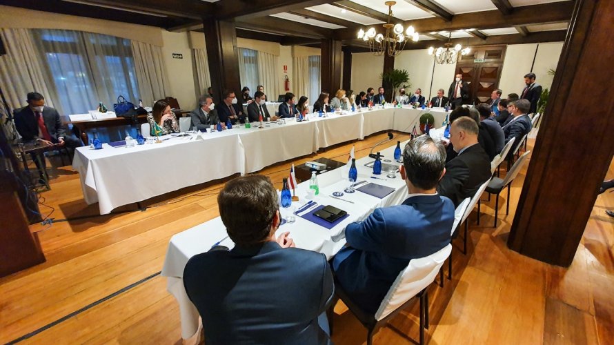 Reunião do conselho deliberativo é marcada pela presença de lideranças nacionais